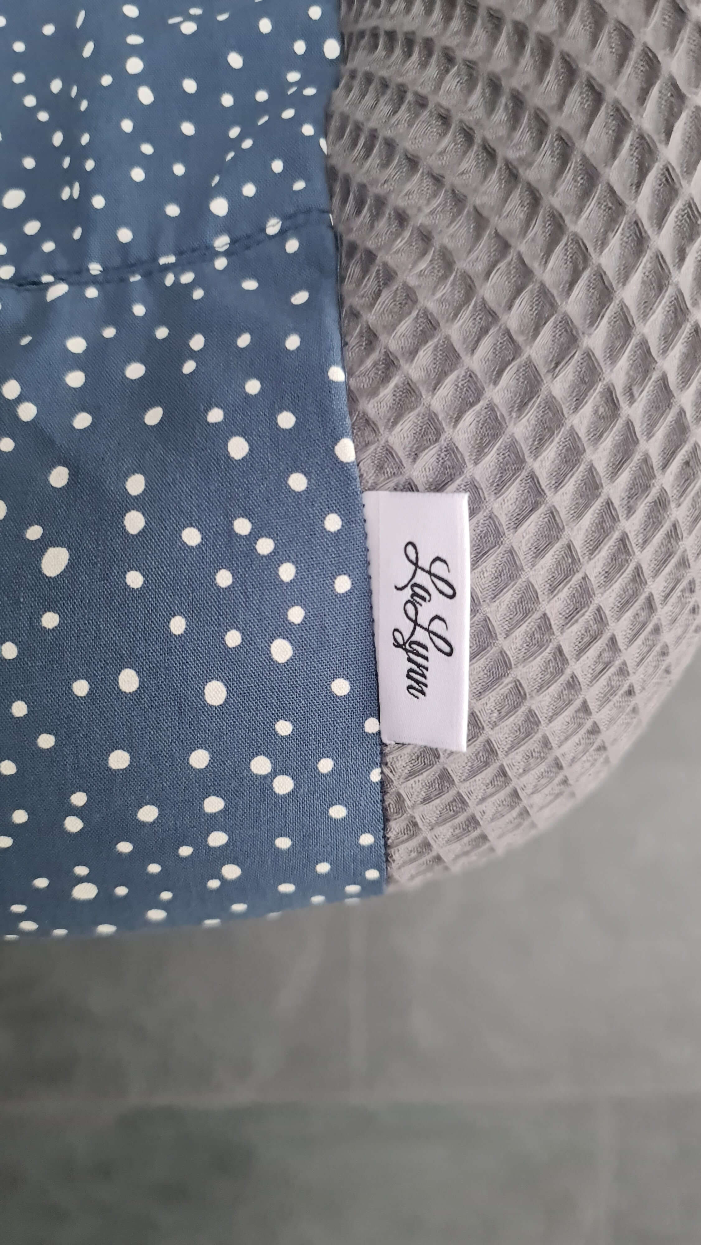 Newborn hoes grijs wafel- blauw met witte stippen