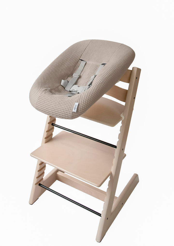 Newborn hoes voor de Stokke Tripp Trapp - lichttaupe wafel