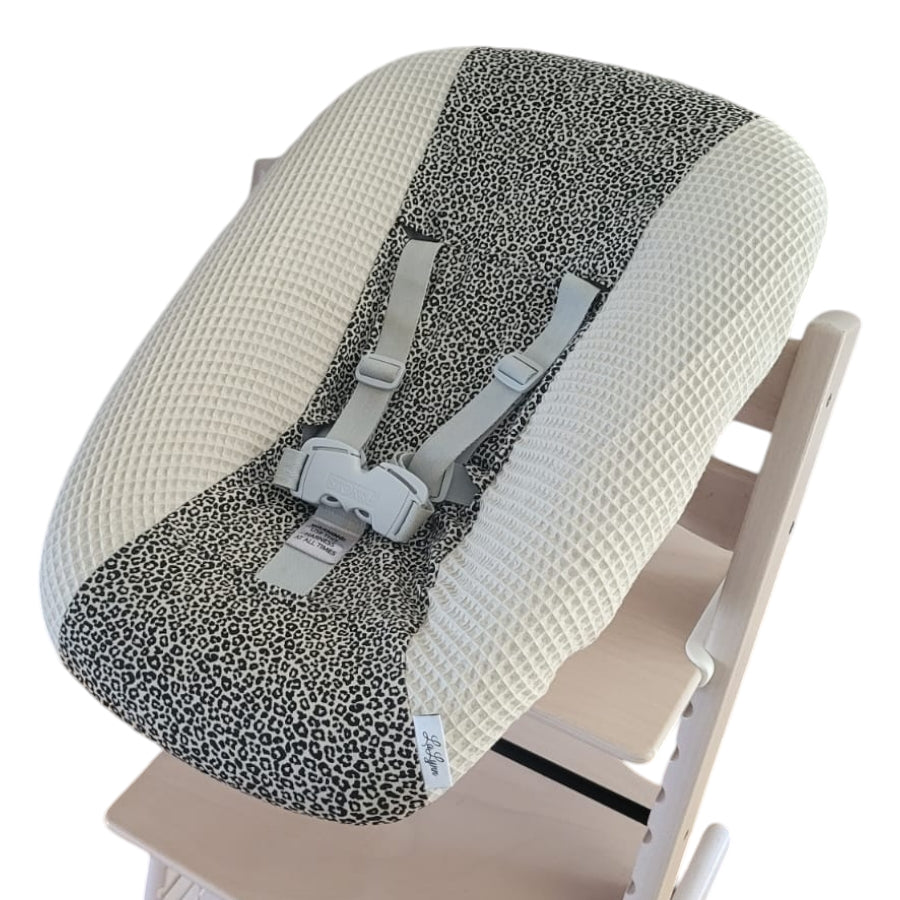 Newborn hoes voor de Stokke Tripp Trapp - wafel beige & panterprint